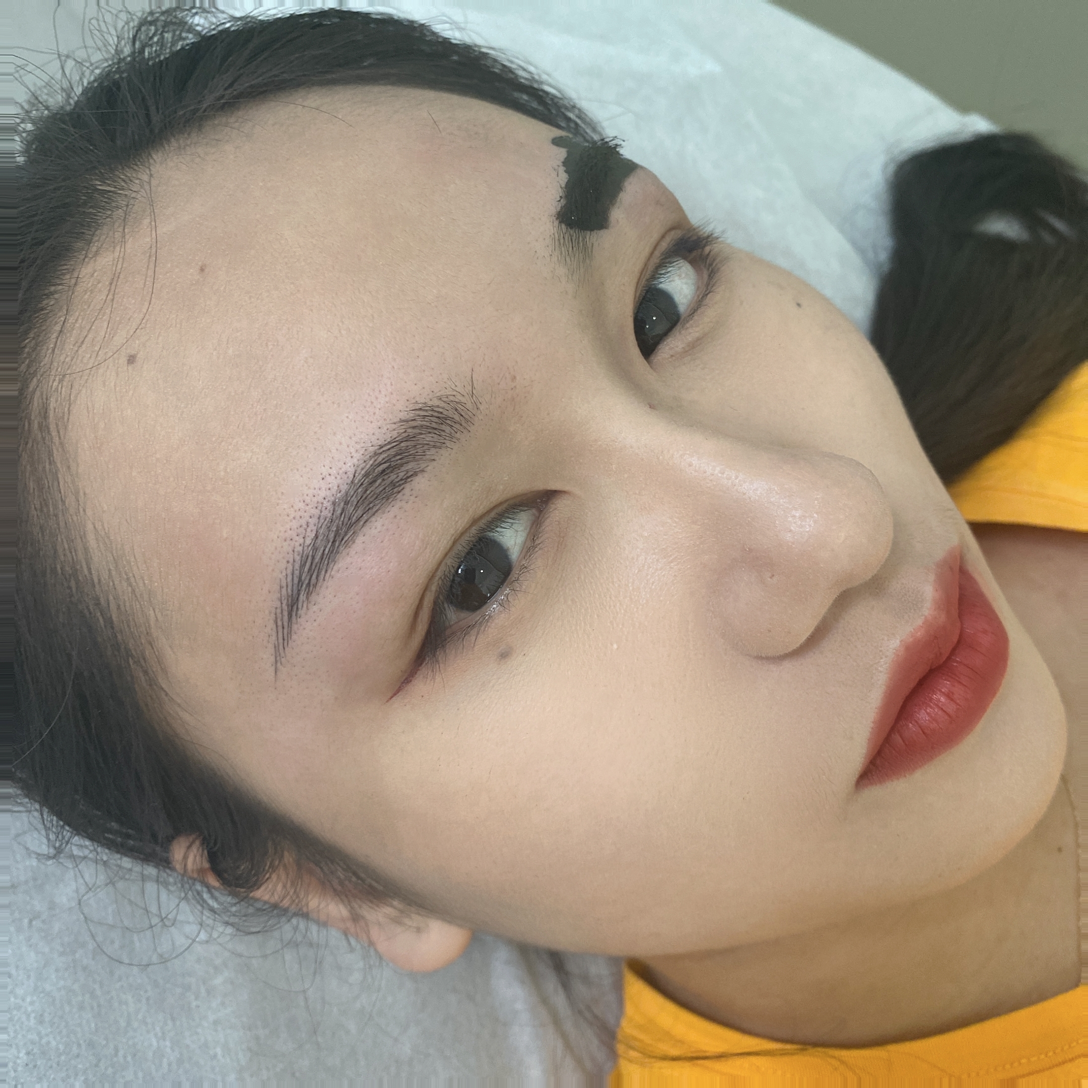 纹眉后红又肿怎么处理,半永久纹眉怎么预防变红