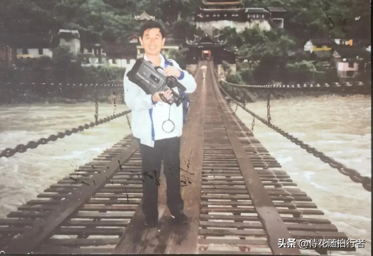 有关玉兔的推文,中国玉兔号航天新闻评述