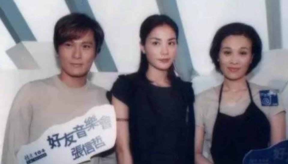 情歌王子张信哲，拒绝周迅求爱，却为王菲豪掷百万，至今不婚