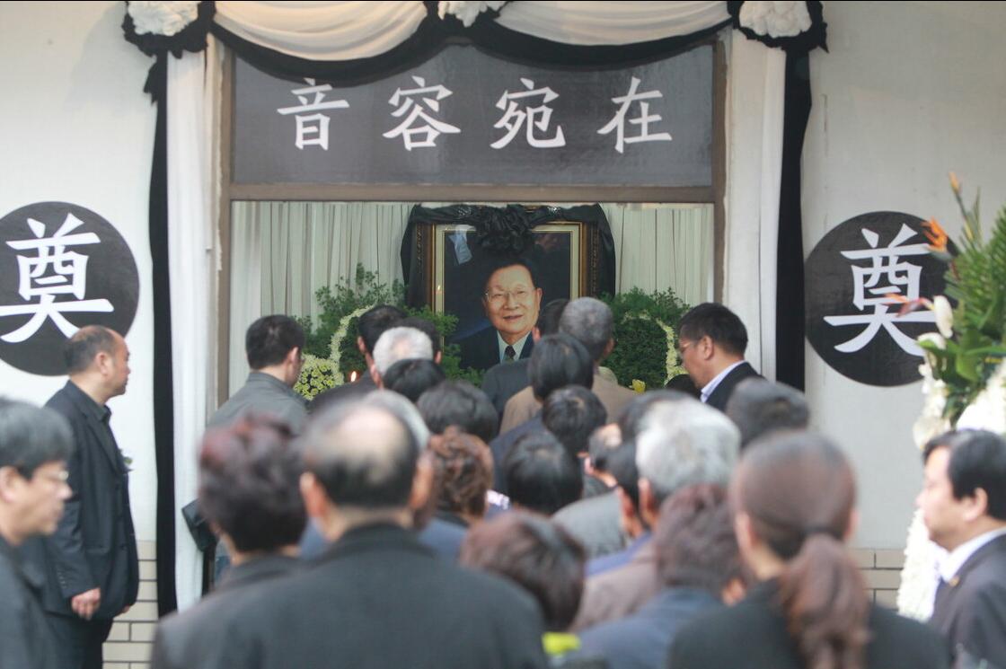 中国第一村华西村有别墅有豪车,天下第一村华西村有豪车别墅