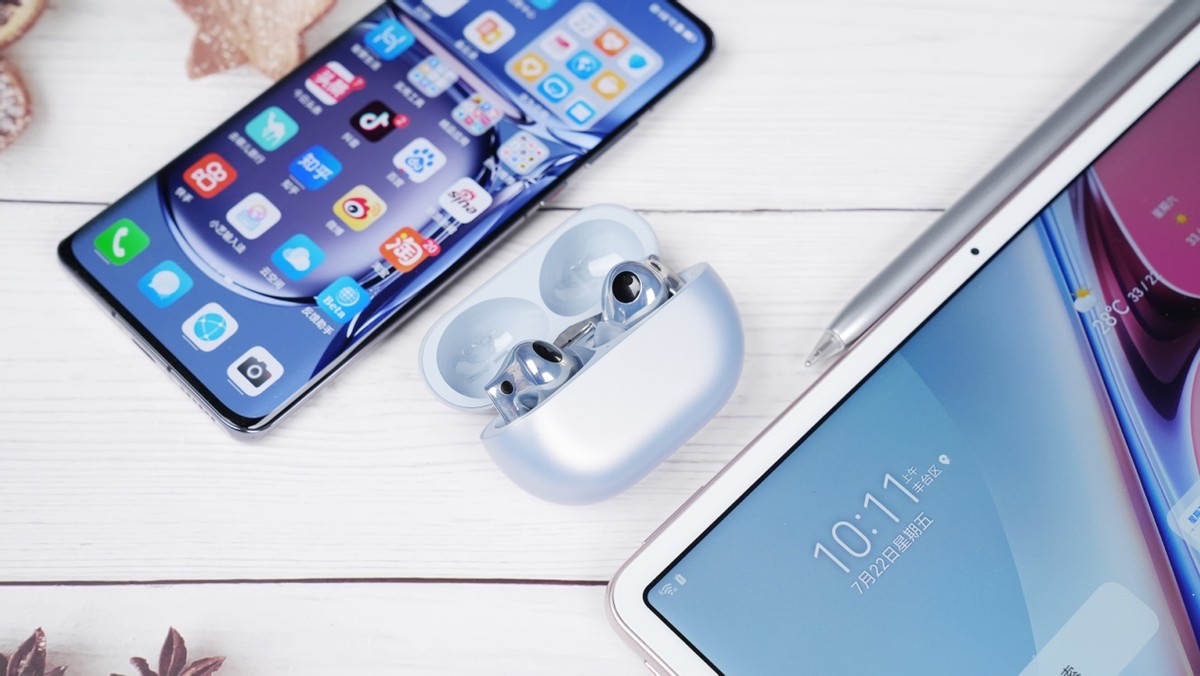 华为freebuds5蓝牙耳机上手体验,华为freebudspro3上手体验