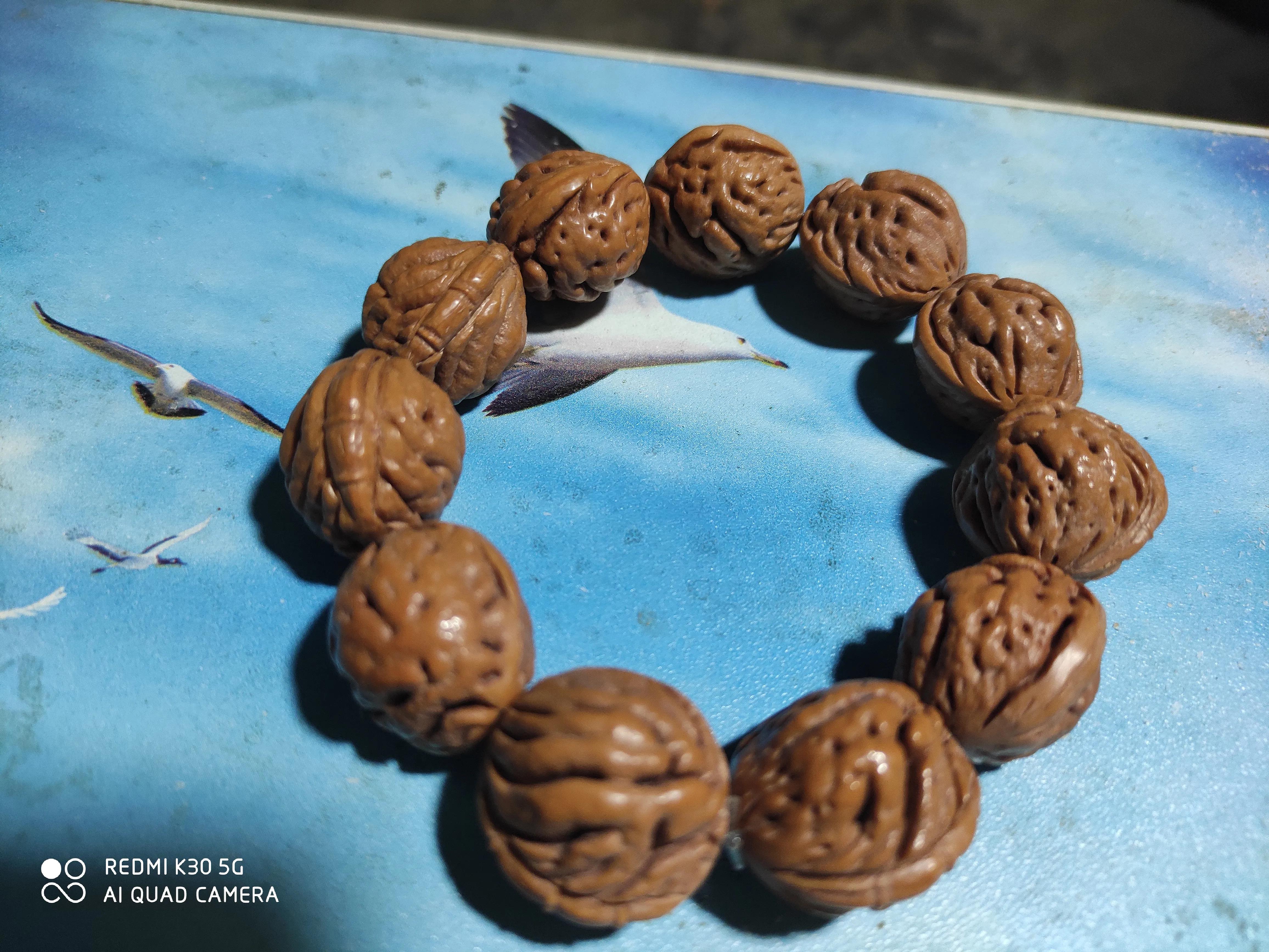 玩桃核小技巧,怎么用一个桃核玩出新花样