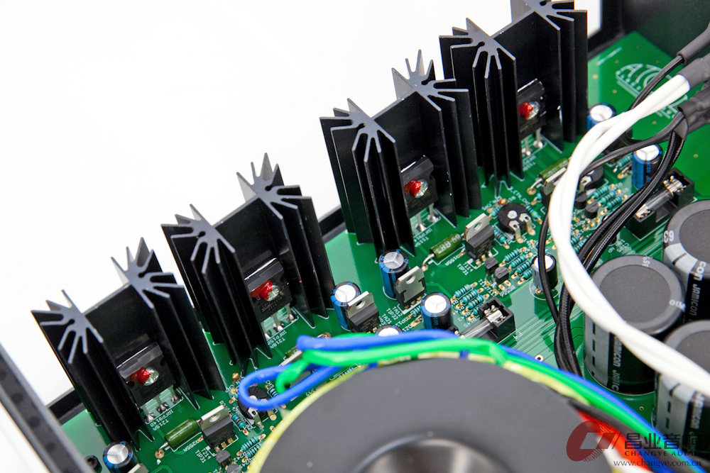 法国珊瑚礁am200纯后级,法国珊瑚礁in50功放评测