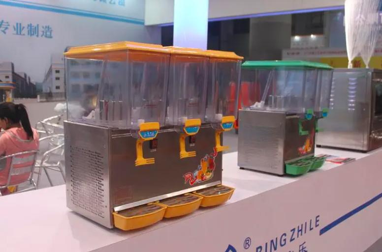 李晓华法拉利北京天坛交车仪式,法拉利李晓华现在资产多少亿