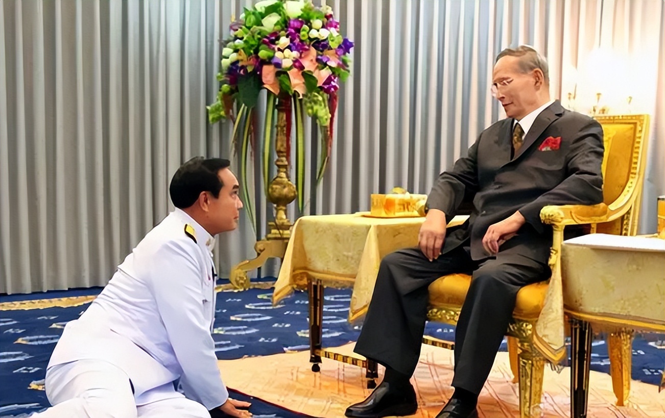 泰国出口巨舰,泰国采购中国舰艇外媒