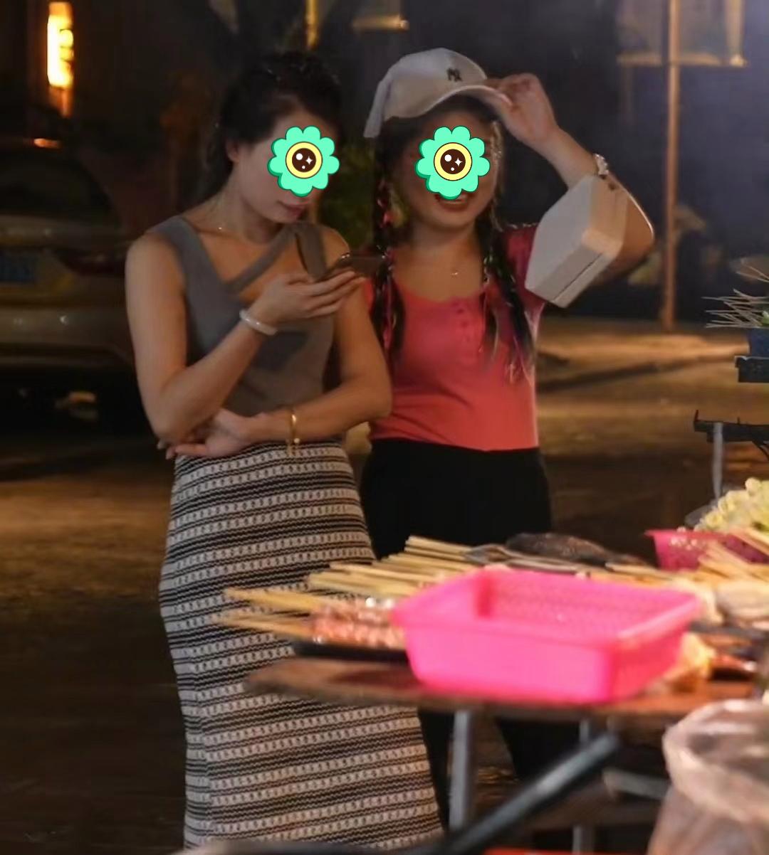 唐尚珺真的变了，在桂林游玩镜头不离女生，被指有还俗的感觉