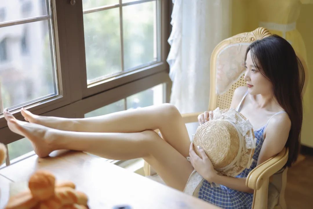 佳能新机eosr5c,佳能eosr5拍定妆照