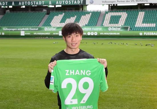 刘若钒梅西式进球,西甲加的斯邀刘若钒加盟