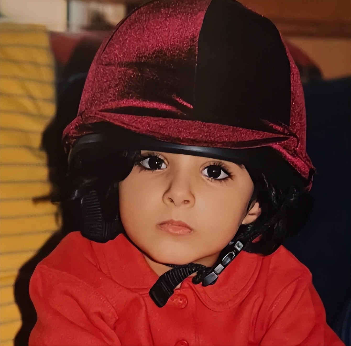 迪拜公主萨拉玛：美貌出众受国王宠爱，却被强行联姻沦为生育工具