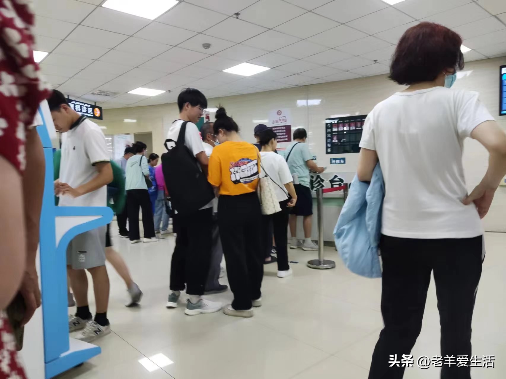 膝盖吹完风疼怎么办,刮完痧之后腿膝盖疼