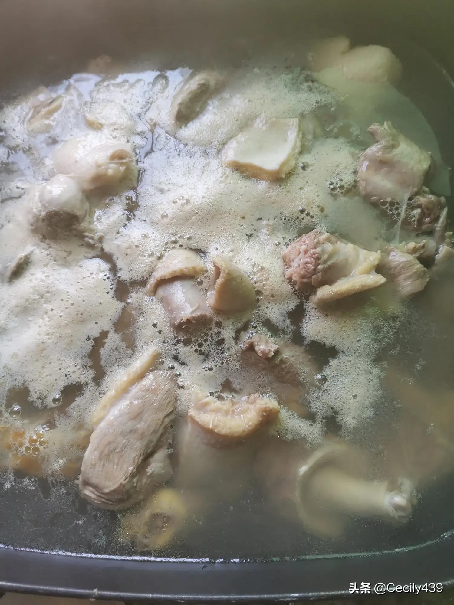 大厨教你做姜母鸭比烤鸭好吃百倍,大厨姜母鸭最正宗的做法