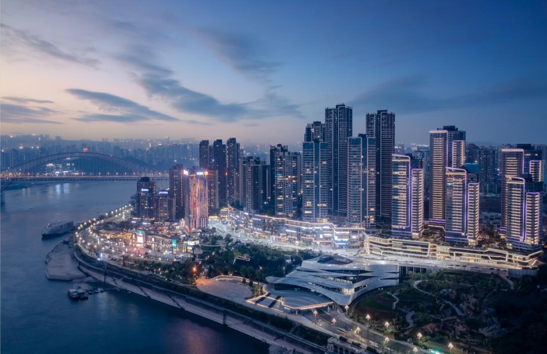 极致大城的重庆生活样本，又更加丰满了