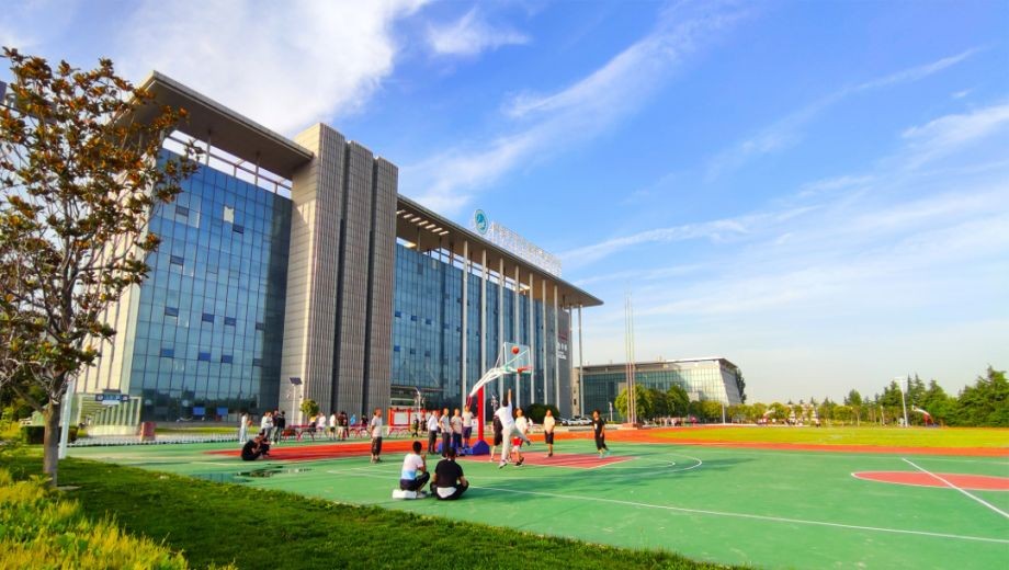 高考职校和高中哪个好考,本科录取率多少算好高中