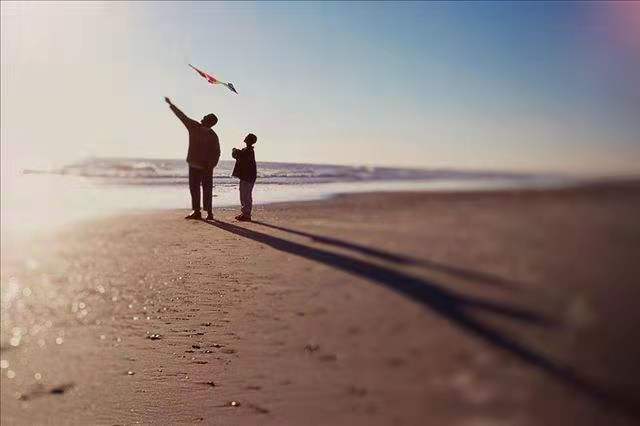 “玩不起房和车，只能玩头发”：曾经的“杀马特少年”去哪儿了？