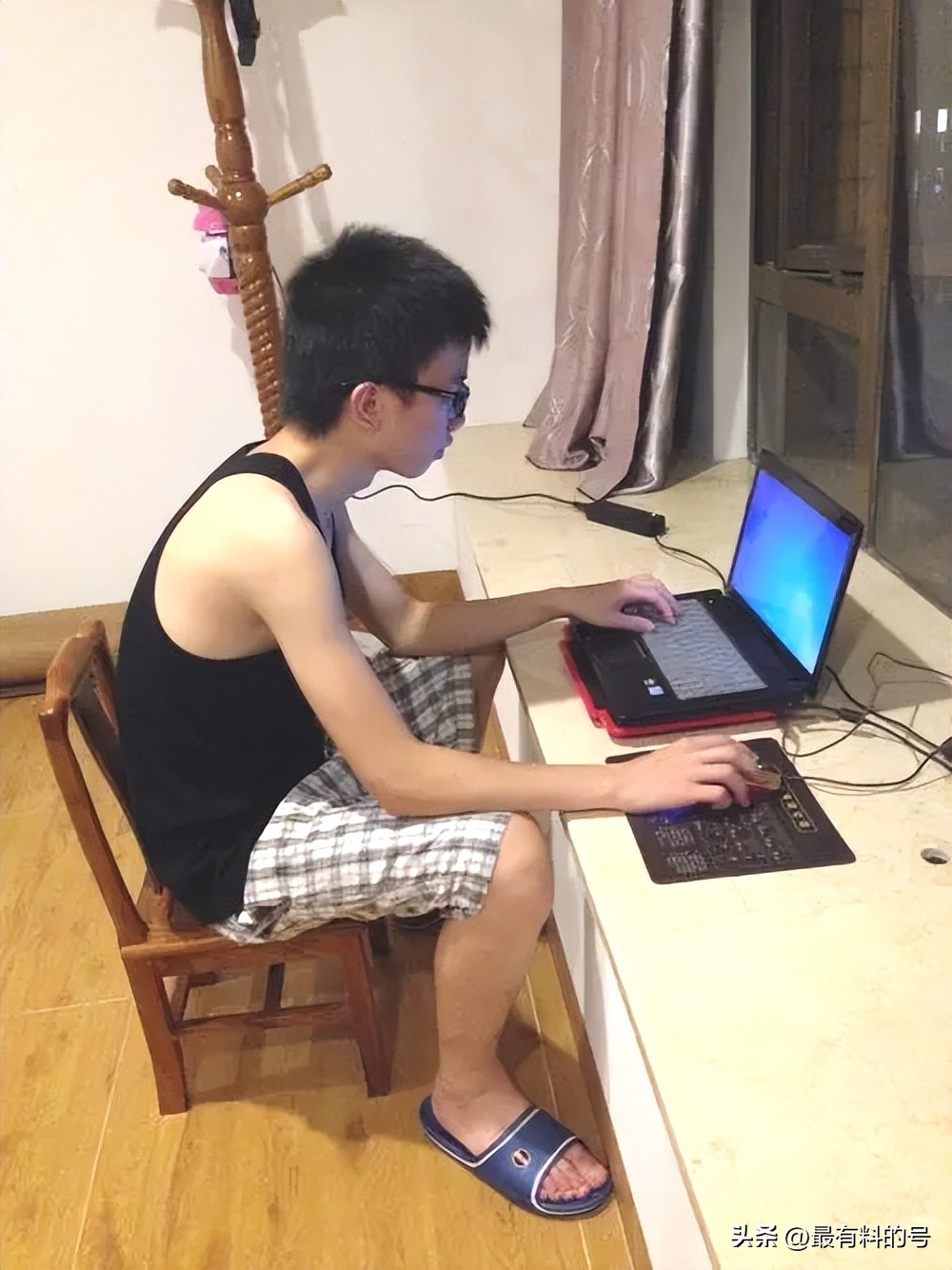 值得购买的笔记本电脑是哪一款,经济实惠的笔记本电脑首选哪款