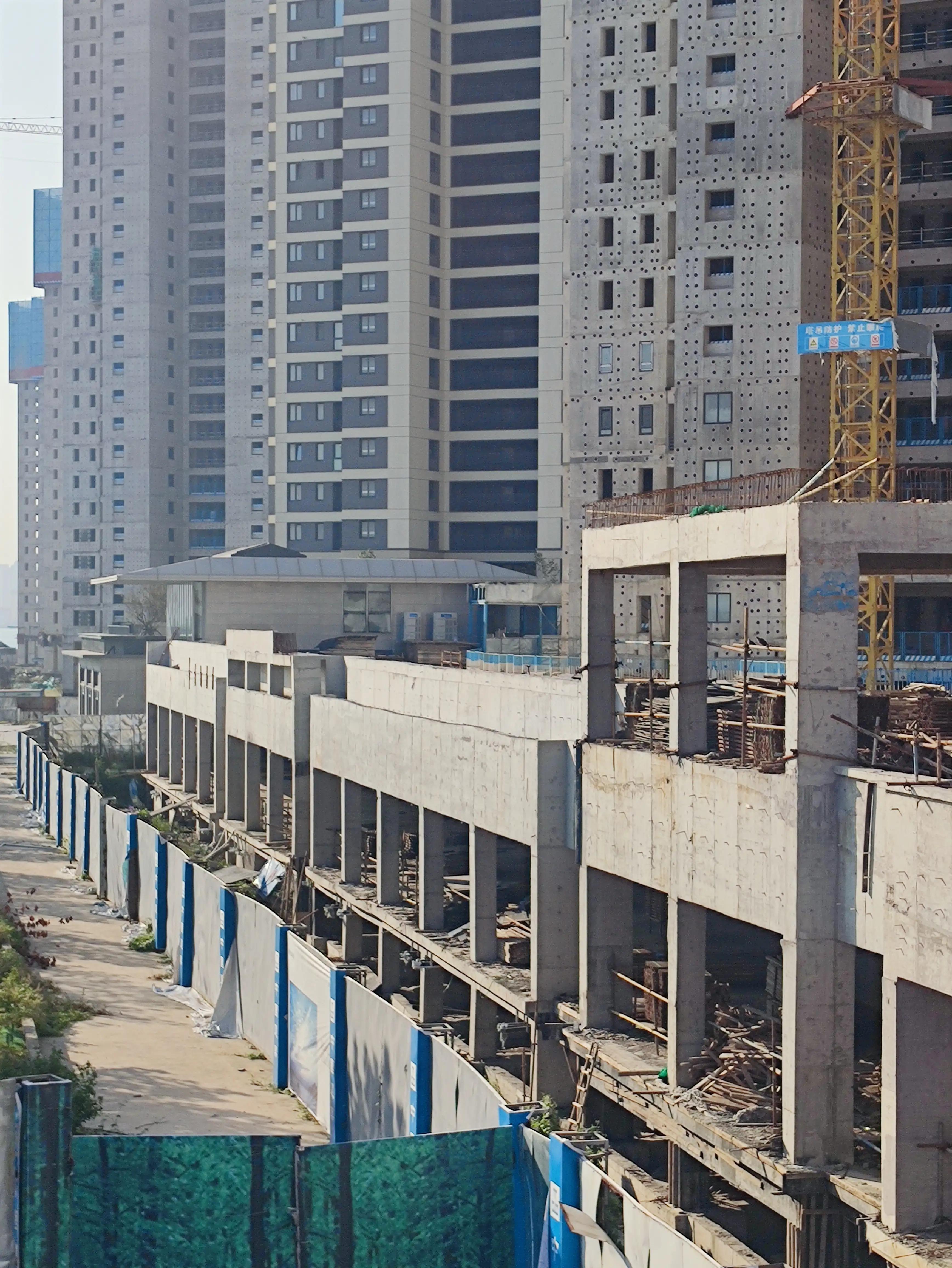 山东第一高楼停工了吗,山东第一高楼西海岸最新进展