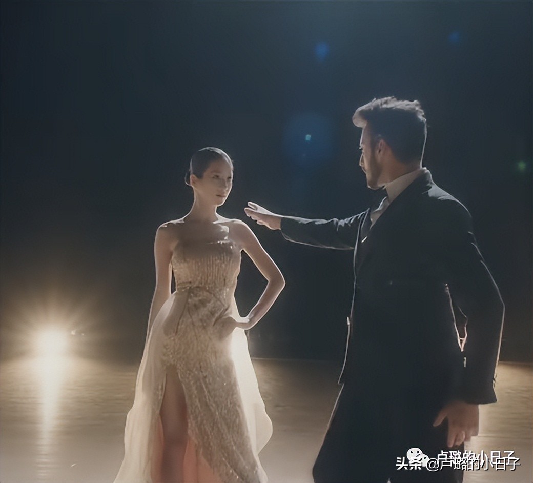 小三复仇勾搭总统女婿，除剧情，女主财阀级别的穿搭也值得一看