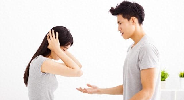 妻子被丈夫骗走千万财产,彩礼被男方拿走离婚后能要回来吗