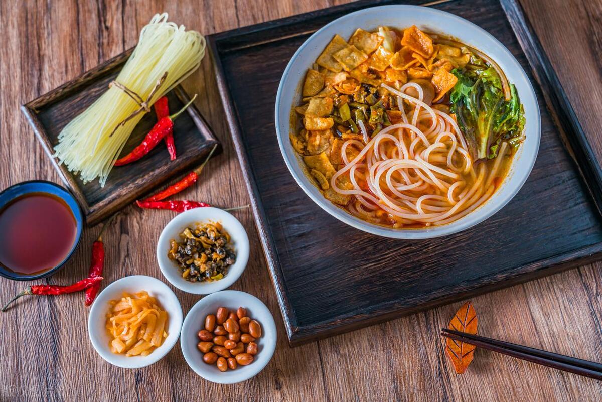 双惠螺螺蛳粉plus款柳州特产,广西名牌正宗柳州螺蛳粉特产小吃