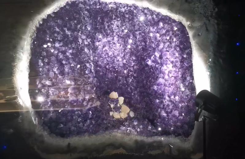 郑州室内旅游攻略必去景点,郑州景点室内游玩攻略