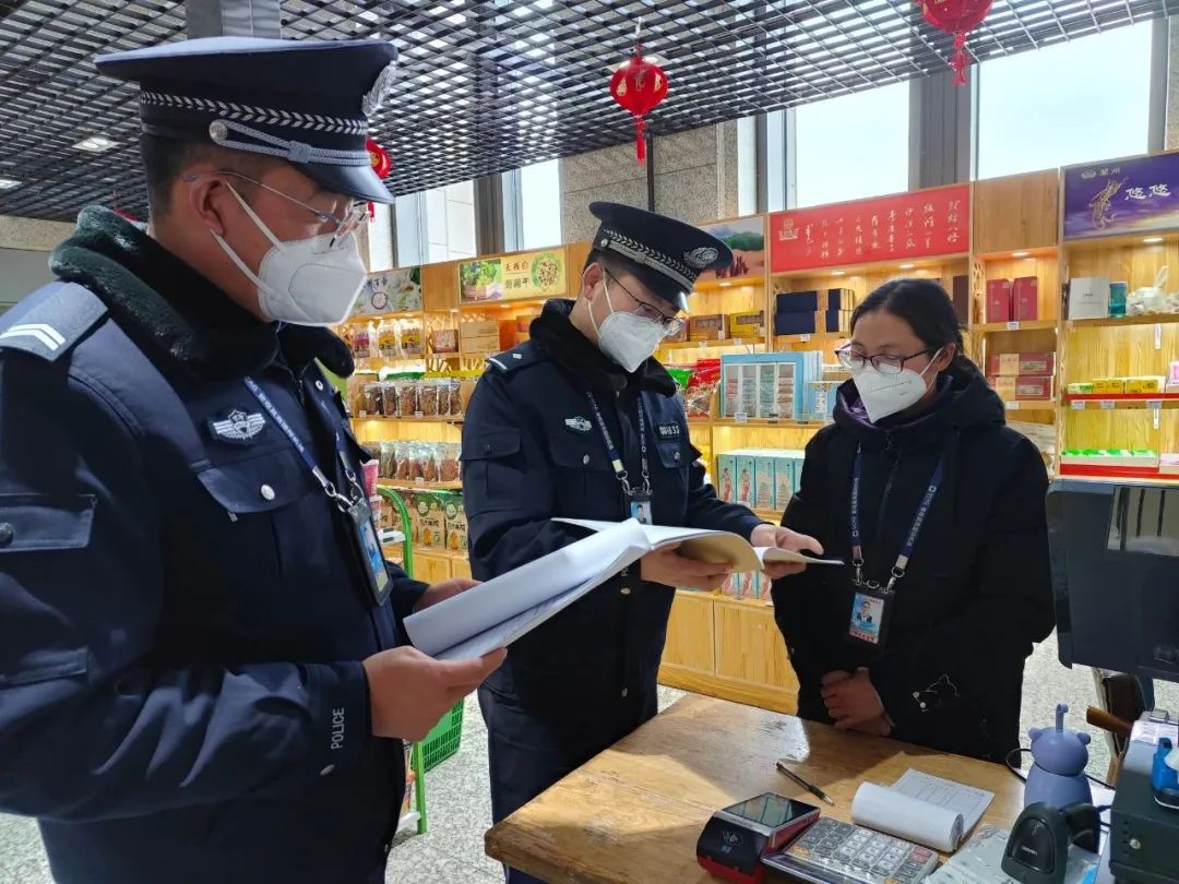 酒泉公安圆满完成春节安保维稳工作