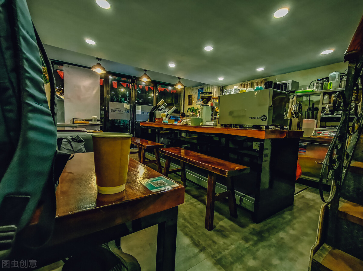 35岁以上的人都去哪工作了,35岁以上人都在做什么