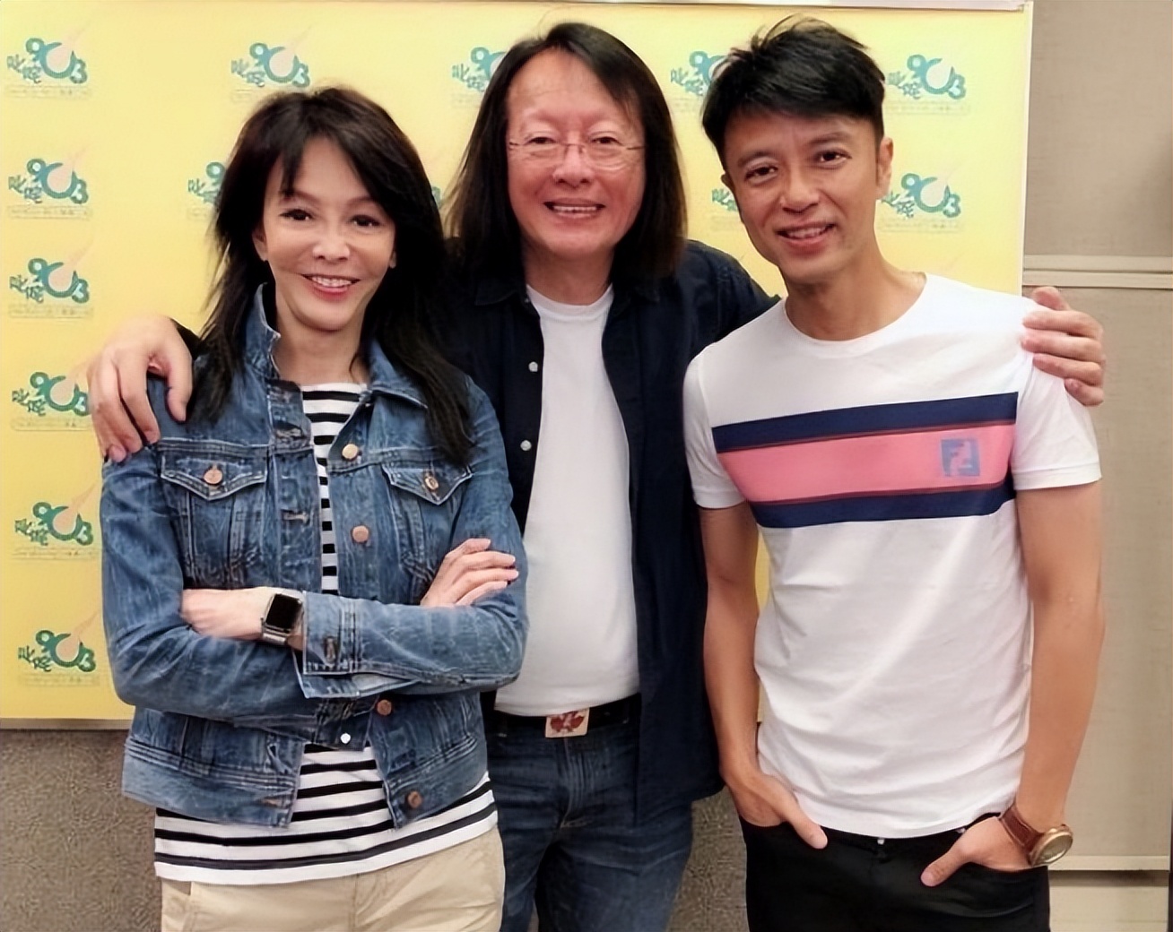 明星下颚骨整容后遗症,脸像鞋拔子怎么改善