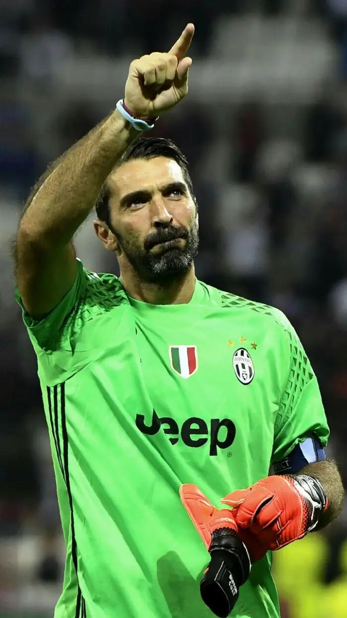 世界足坛十大门将重大失误,自由足球门将梦魇