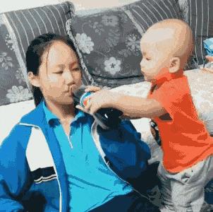 在老公车里发现东西,老公车里发现口红印怎么办