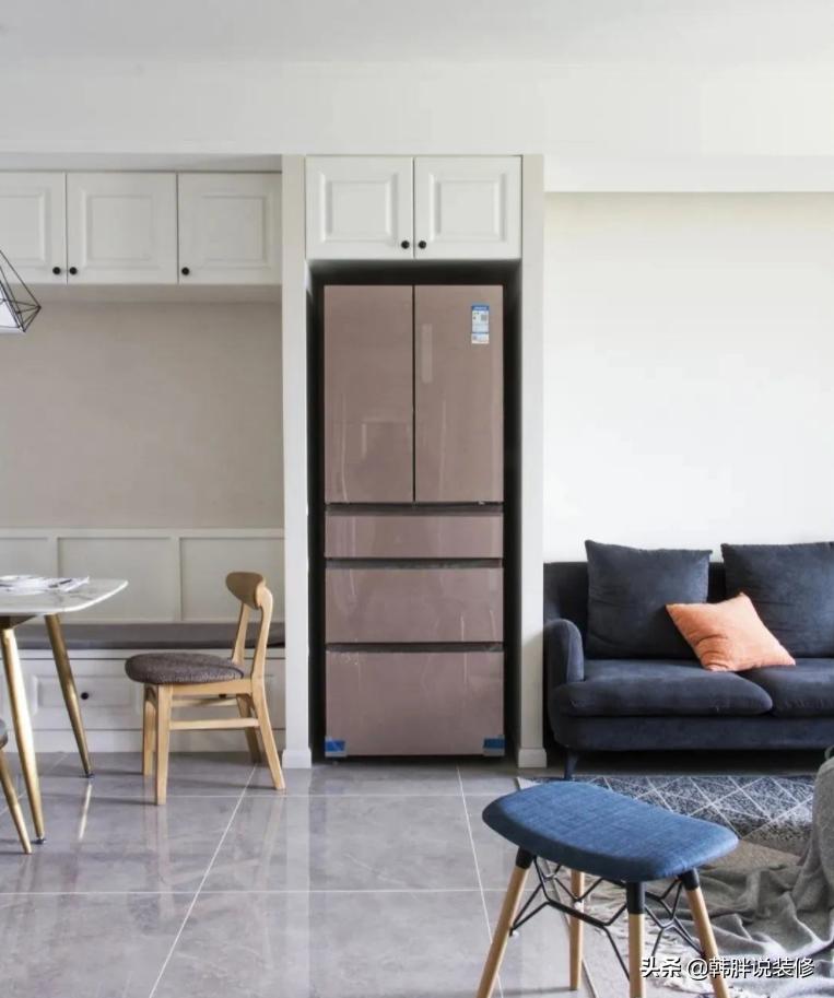 冰箱是放在厨房好还是放在餐厅好,冰箱放厨房要预留多大空间