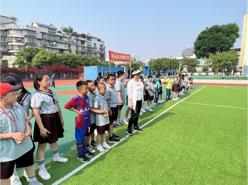 航天小学宜宾足球比赛,航天小学足球赛直播