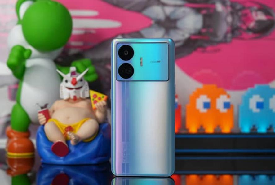 2500元预算这3款手机最值得入手,哪款手机更值得买不卡还便宜