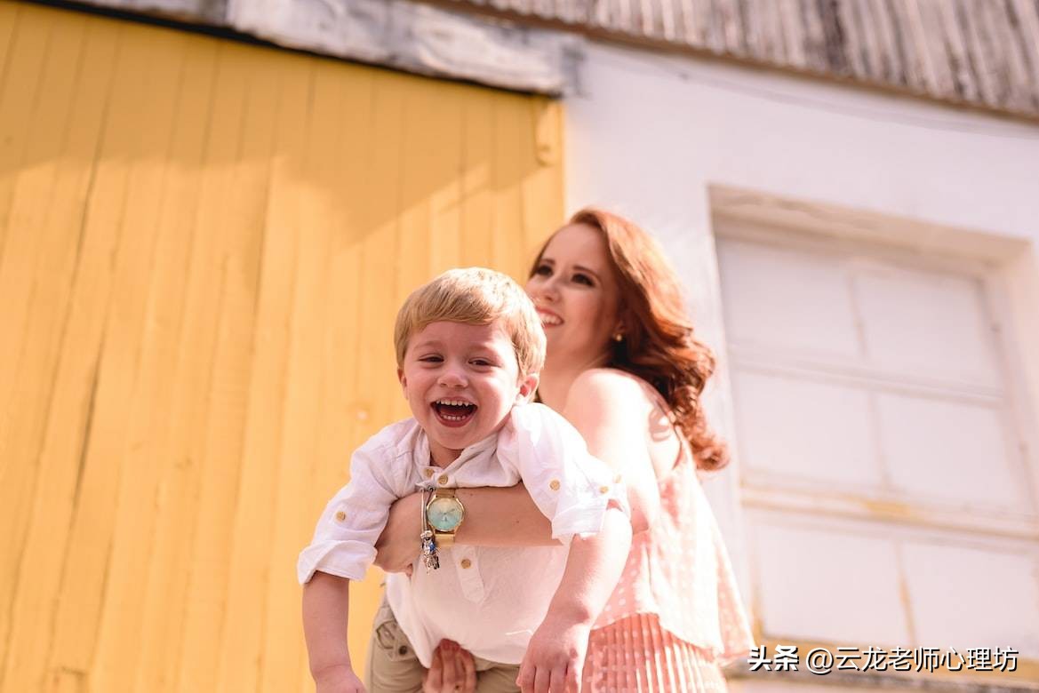 孩子调皮捣蛋不听话怎么办,调皮捣蛋不听话的孩子如何教育