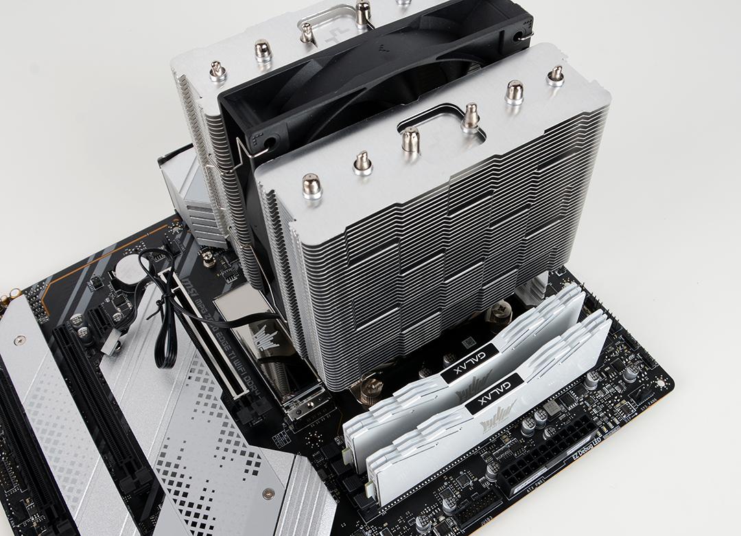 i7-12700kf超频,九州风神大霜塔能压住i713700k吗