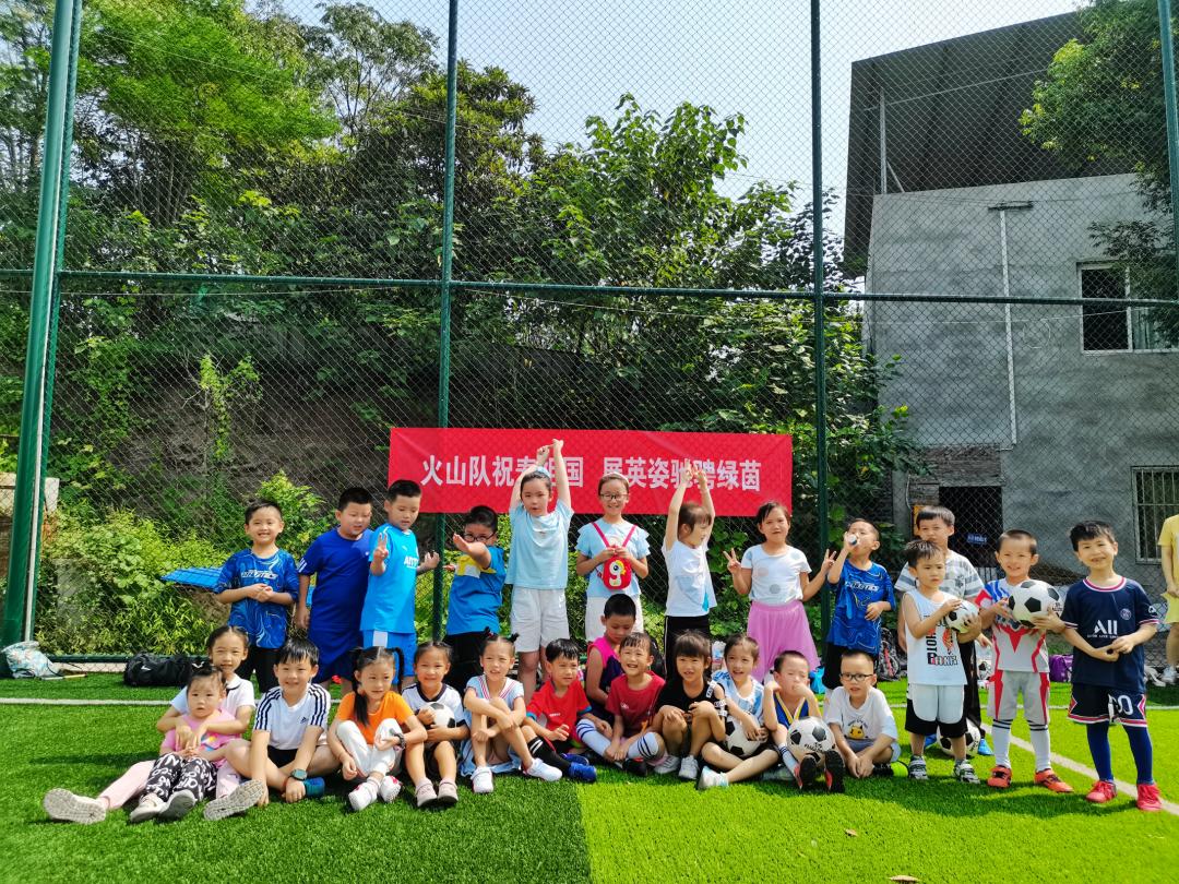 大渡口区实验小学郭灿：以足球为媒构建家校体质健康管理新模式