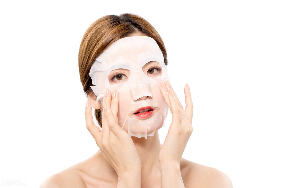 为什么你的皮肤容易长斑点,怎样改善干性斑点肌肤