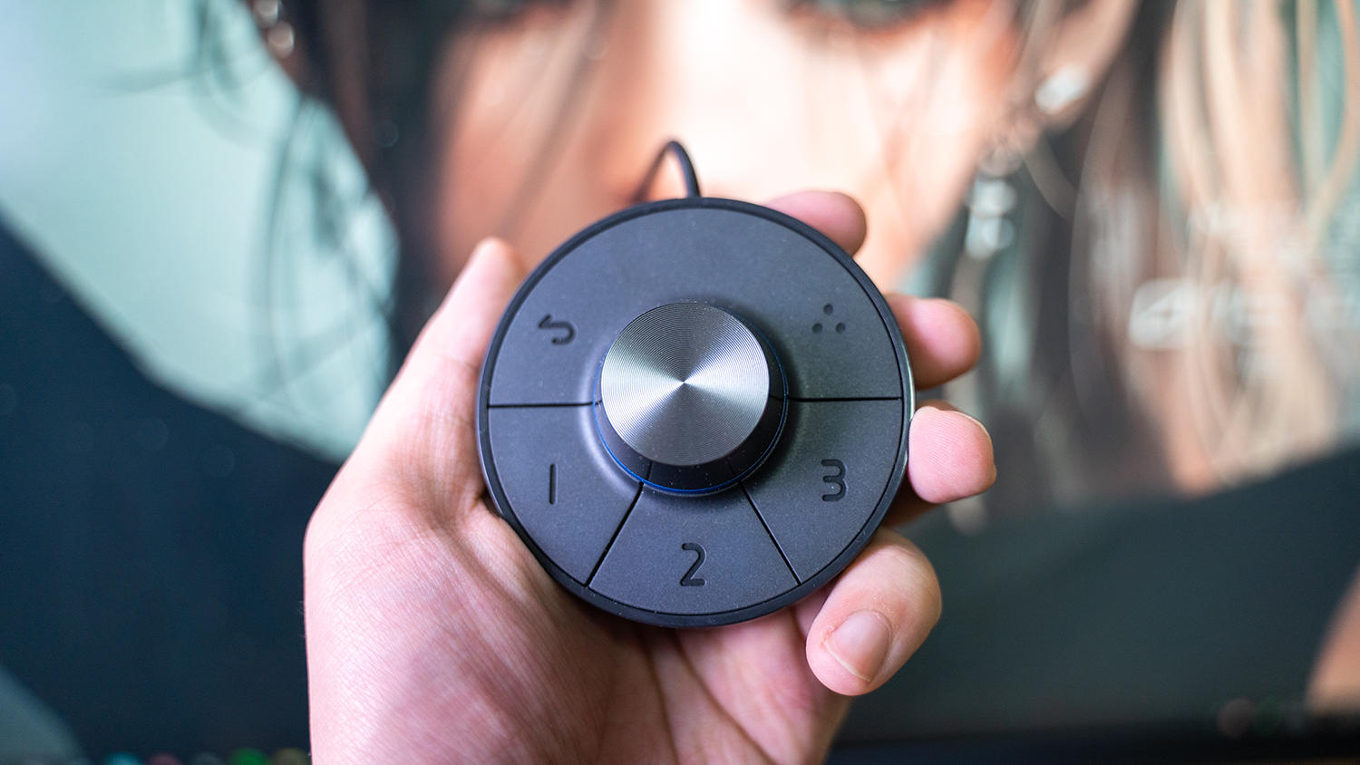 明基显示器pd2705u显示设置,明基pd2705u对比苹果显示器