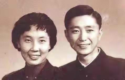 82岁宋世雄：妻子两次死里逃生心中有愧，儿女远在异国骄傲也遗憾