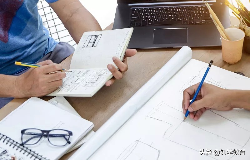 适合专科女生读的专业,专科怎么选喜欢的专业