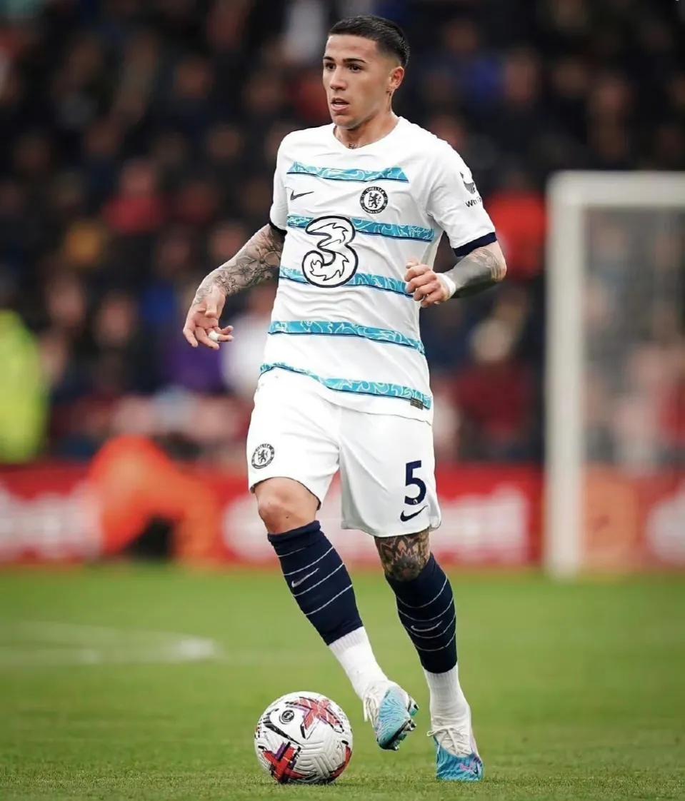 足坛十大神峰之哈兰德来袭,地表最强哈兰德