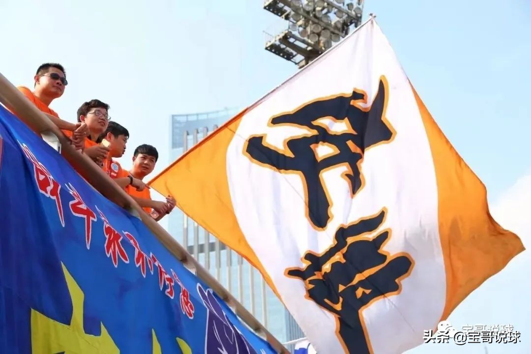 一位安徽铁杆球迷、安徽足球自媒体人的自述：道阻且长，行则将至