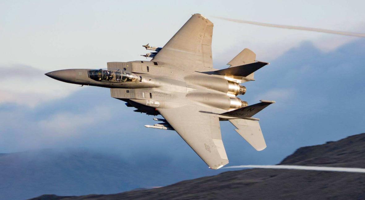 f22升级版猛禽战斗机,f22升级加高起落架