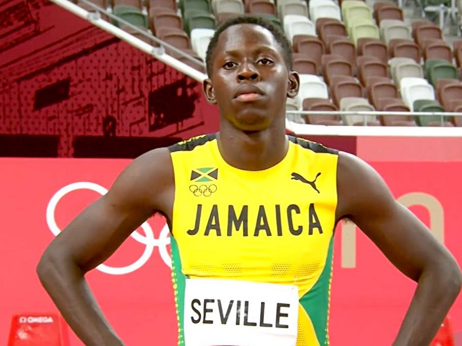 9秒81飞人博尔特奥运会卫冕三连冠,博尔特9秒72打破鲍威尔世界纪录