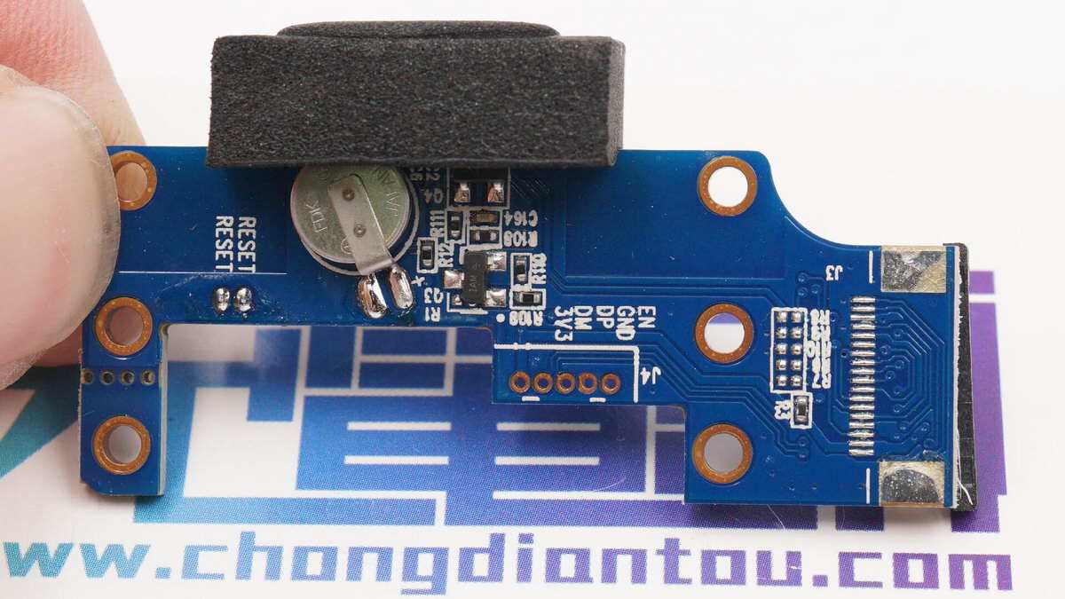 熟悉亦不熟悉,内部长啥样?拆解长视高清网络监控摄像机看看