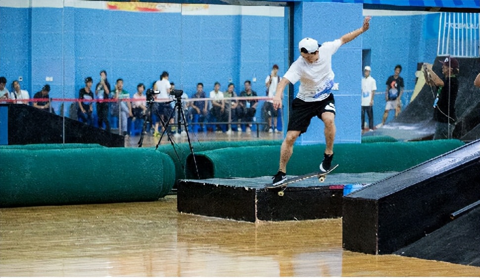 秦皇岛高温预警,高温预警分几级