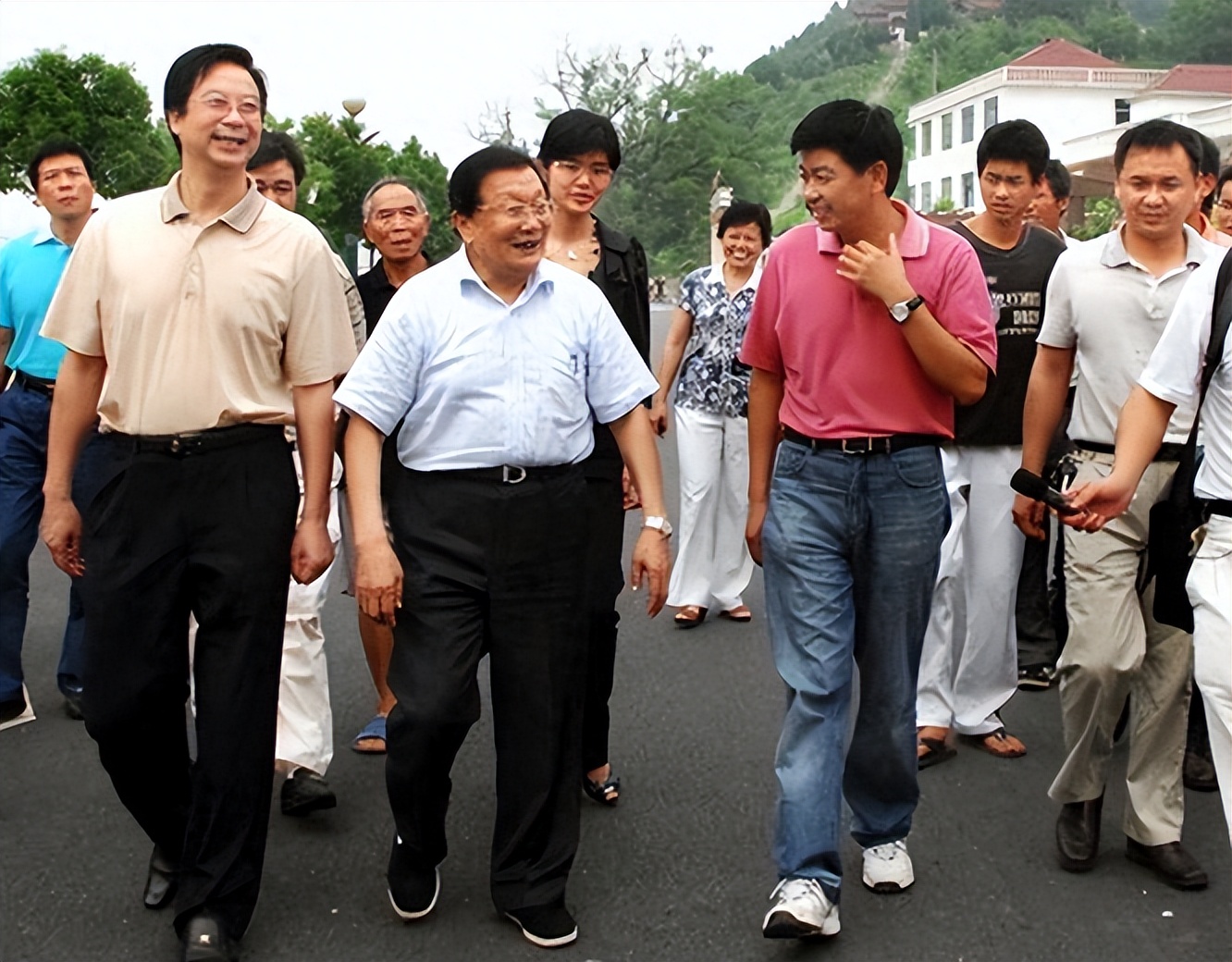 华西村吴仁宝哪年去世的,华西村吴仁宝去世