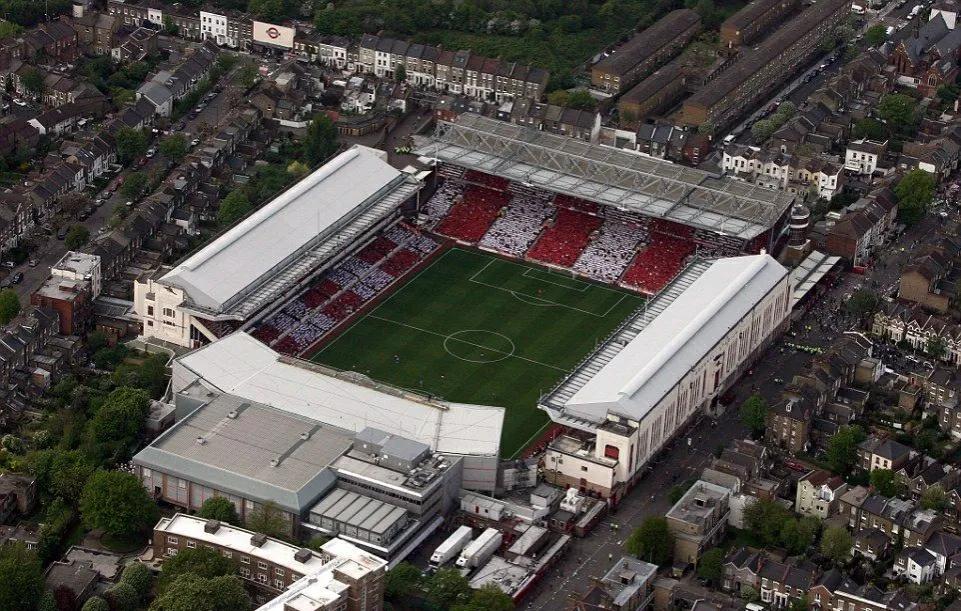 亨利海布里的最后一吻,永远的海布里之王背景音乐