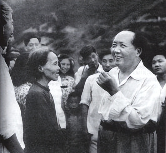 毛主席遗体四十多年不腐，防腐花费引发质疑，工作人员揭开内幕！