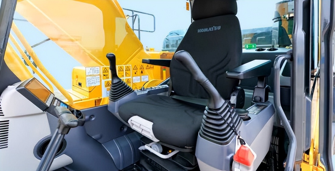 小松pc200-7挖机好不好用,小松60挖机质量和口碑如何