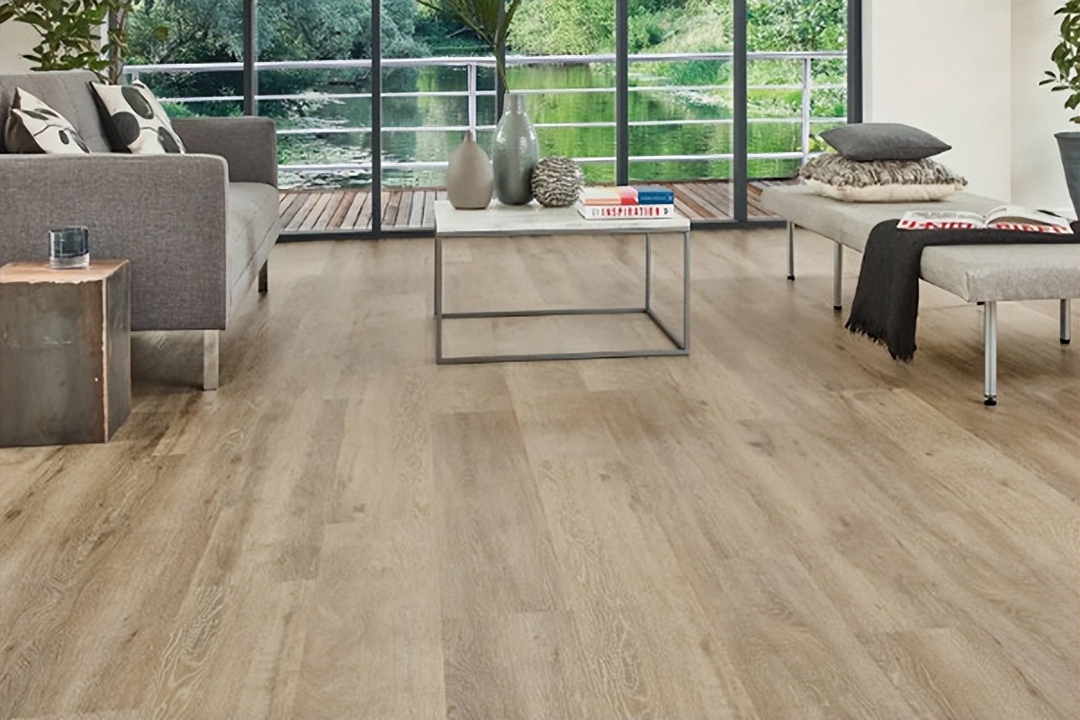 石晶地板好用么,比利时乐迈石晶地板是一线品牌吗